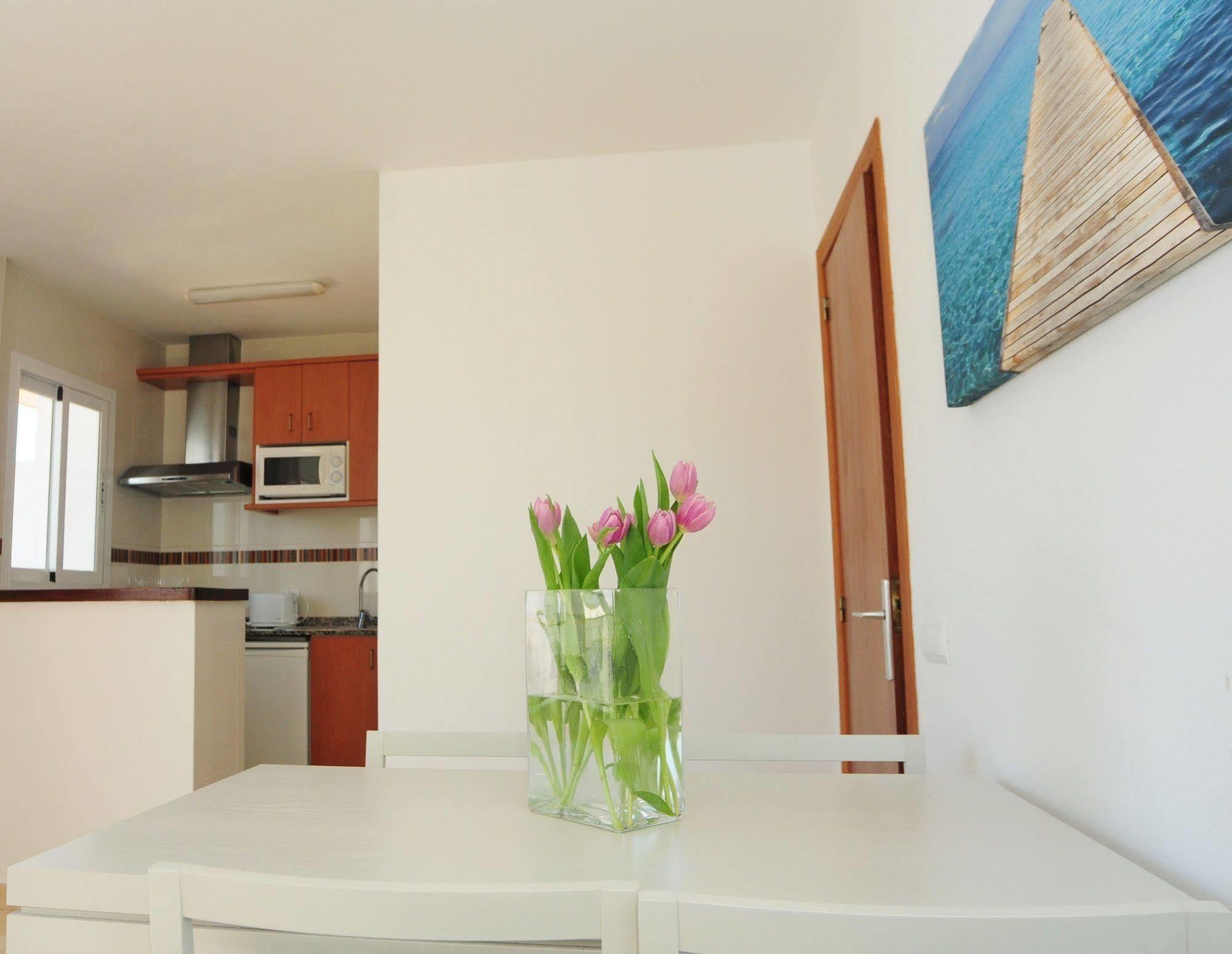 Apartamentos Avenida - Mc Apartamentos Ibiza ภายนอก รูปภาพ
