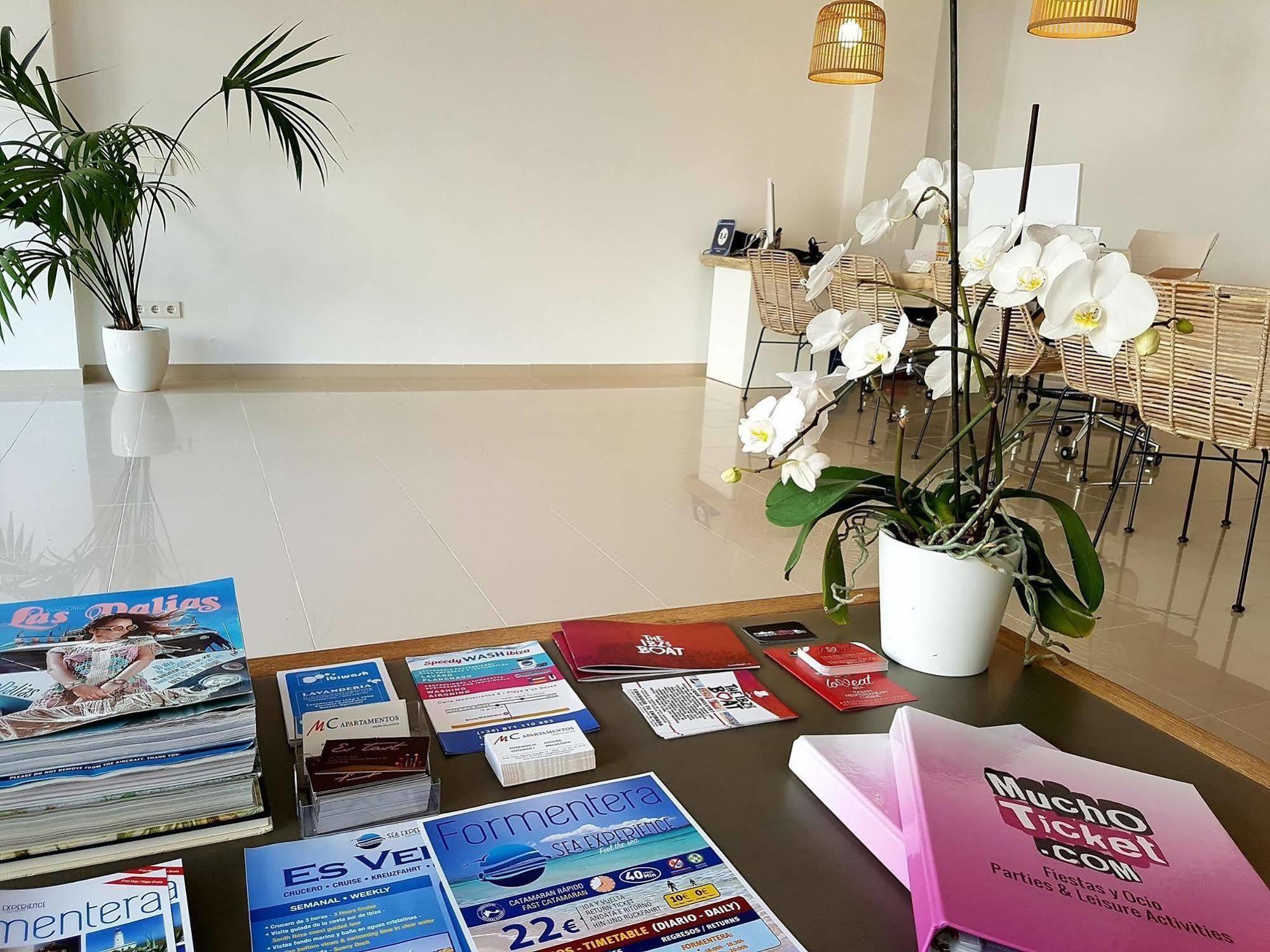 Apartamentos Avenida - Mc Apartamentos Ibiza ภายนอก รูปภาพ