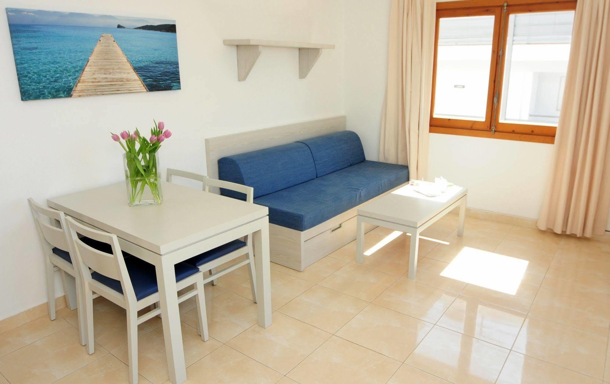 Apartamentos Avenida - Mc Apartamentos Ibiza ภายนอก รูปภาพ